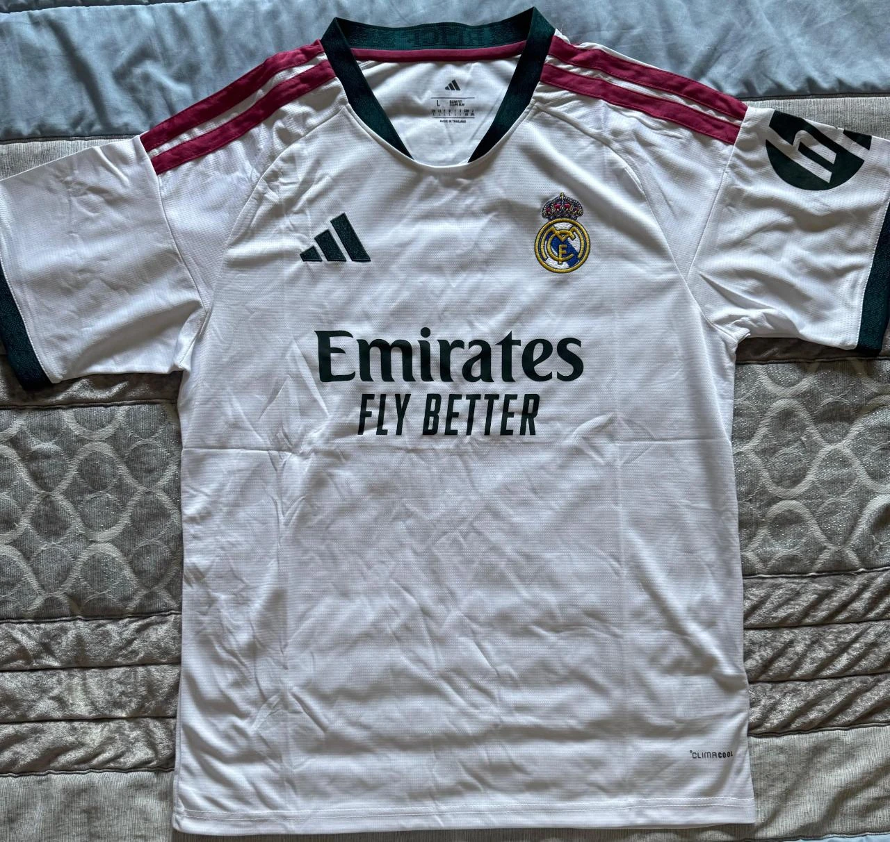 Real Madrid Jersey 26/27 | Home Kit | Size L – photo 4